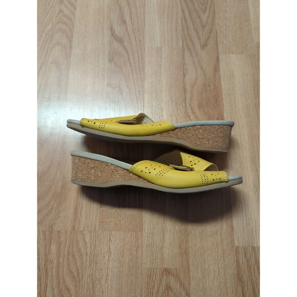 Worishofer Sandals Womens 39 Yellow Leather Cork Wedge Slide Buckle Eyelet - Picture 5 of 8